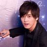 《巫师》改编游戏史：第一个能玩的竟是款短信游戏